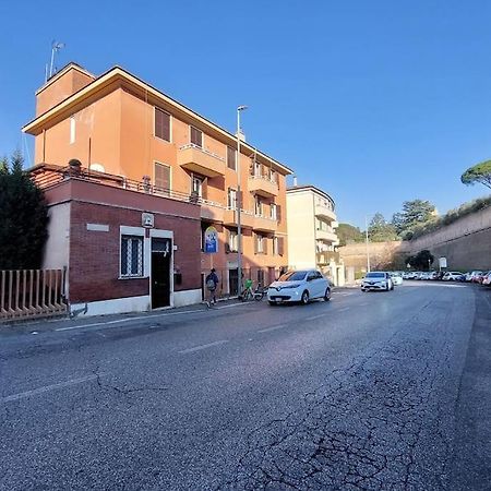 Roman Vatican Apartment Freewifi Bagian luar foto