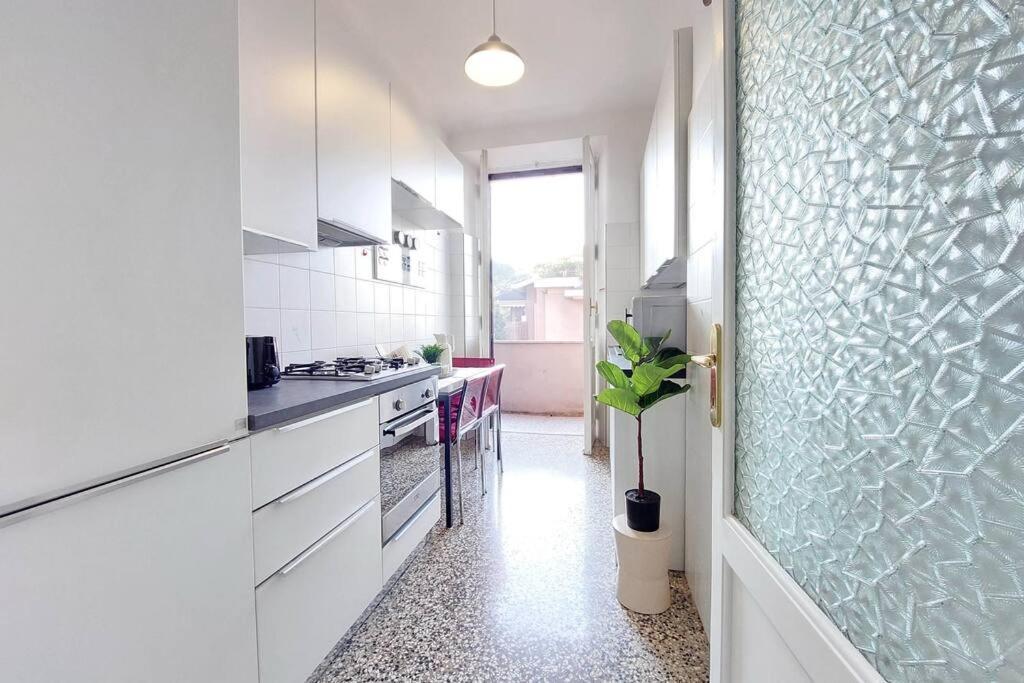 Roman Vatican Apartment Freewifi Bagian luar foto